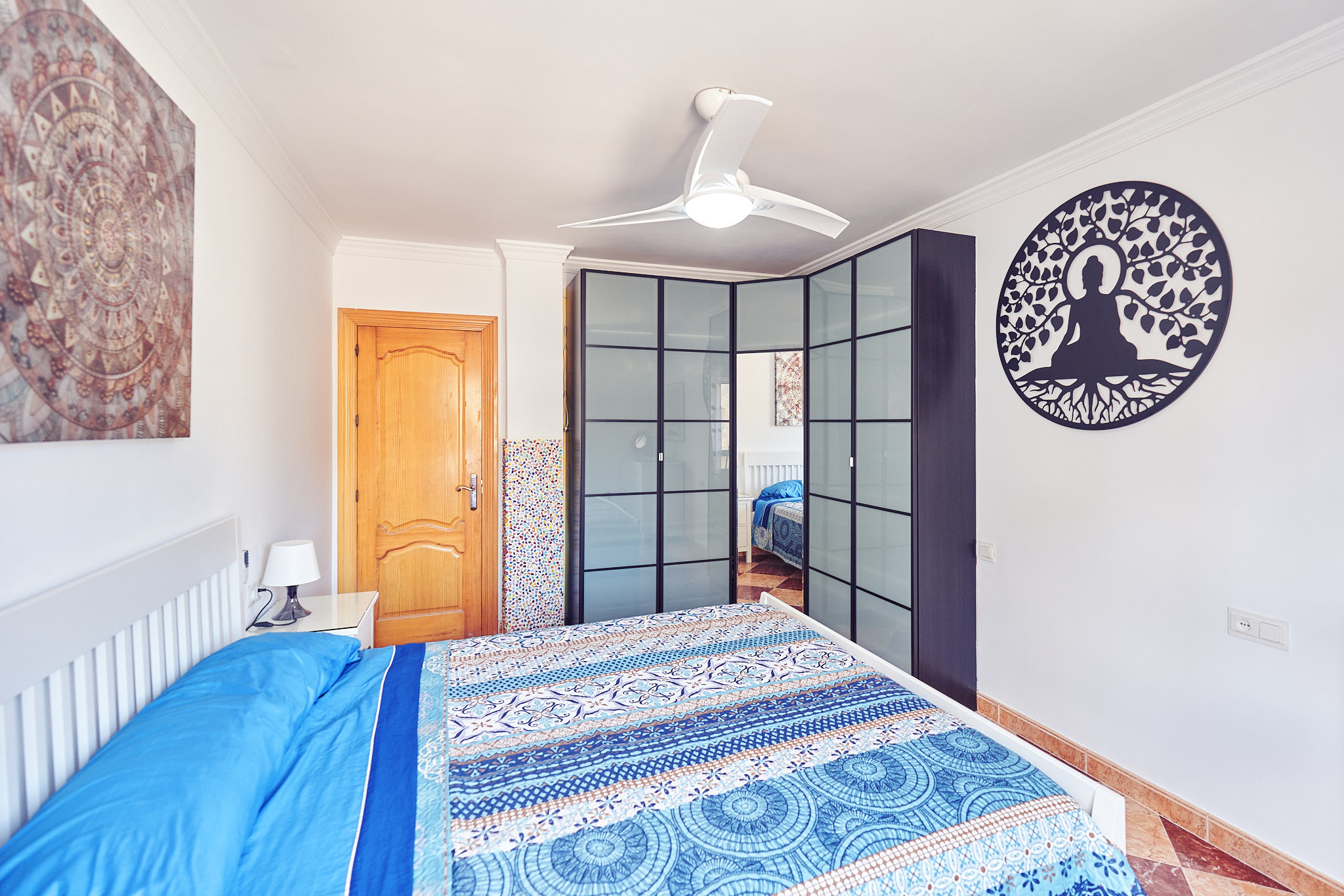 Mediterranean Breeze - 20